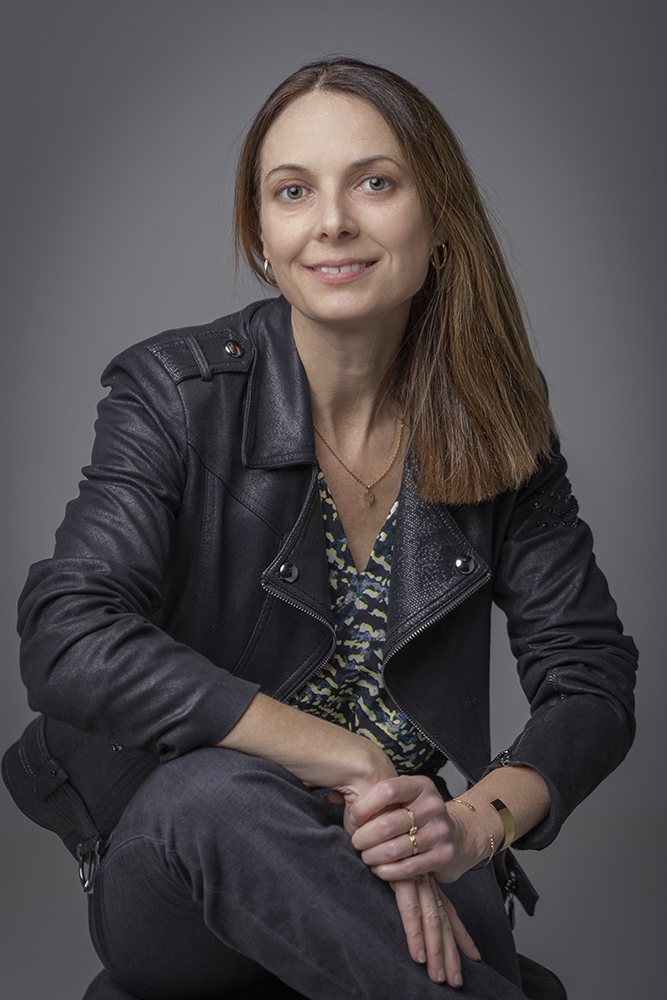 Marie Photographe : seance-photo-studio-corporate-chateaubriant
