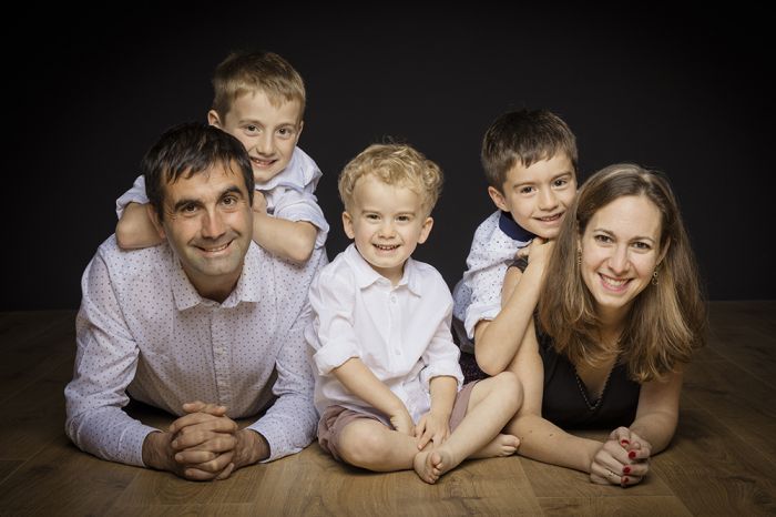 Marie Photographe : -seance-photo-studio-famille-nozay-44
