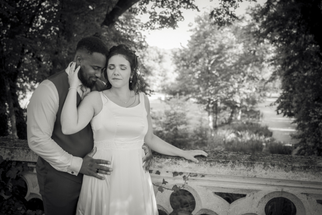 Marie Photographe : seance-couple-mariage-chateau-challain-la-potherie
