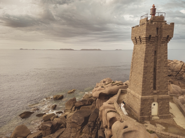 Marie Photographe : seance-couple-mariage-mer-drone
