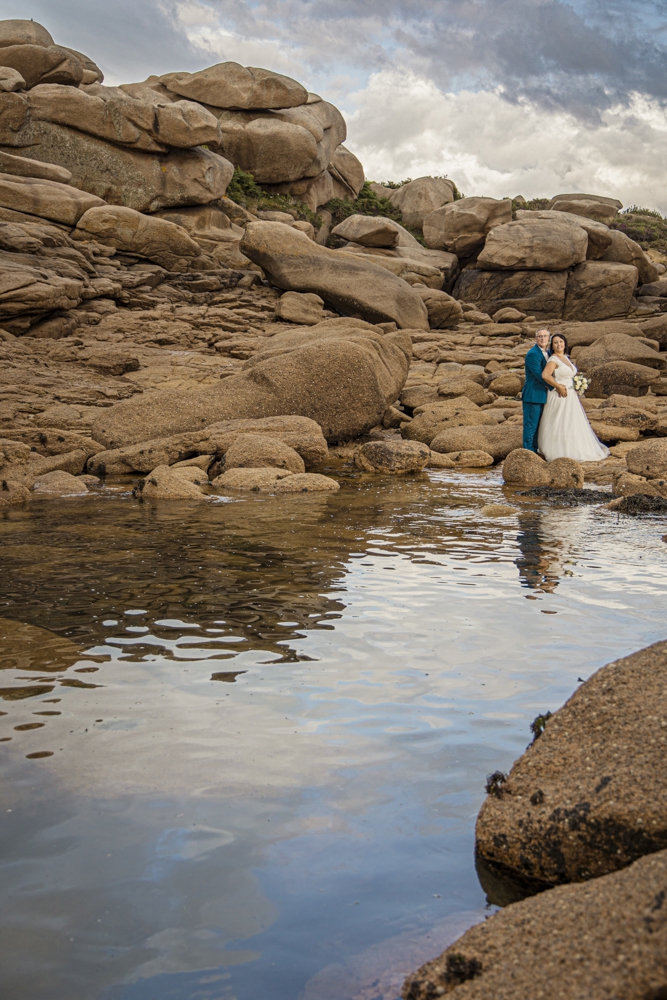 Marie Photographe : session-couple-mariage-mer-perros
