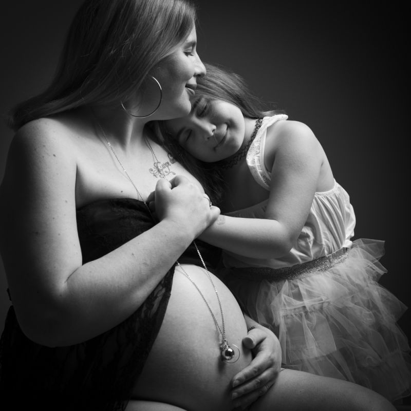 Marie Photographe : seance-grossesse-guer-56
