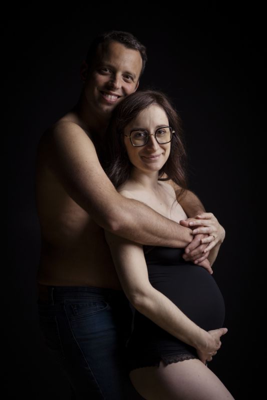 Marie Photographe : seance-photo-grossesse-studio-rennes
