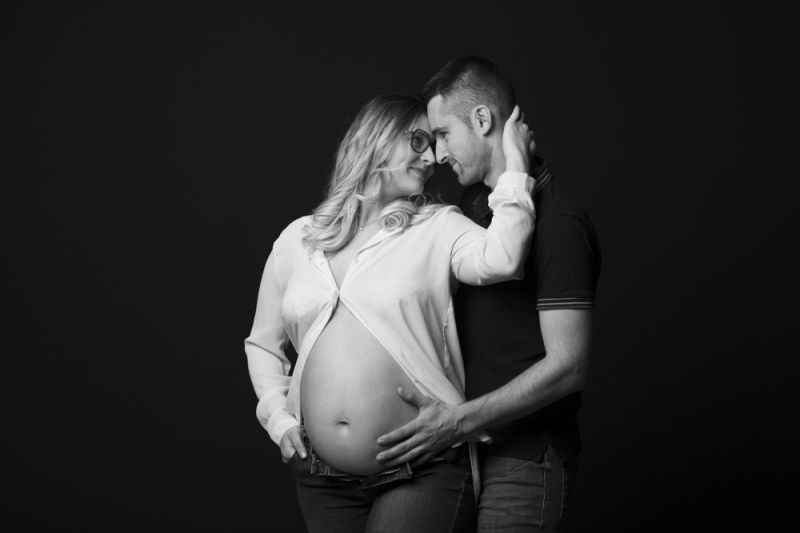 Marie Photographe : shooting-studio-grossesse-44
